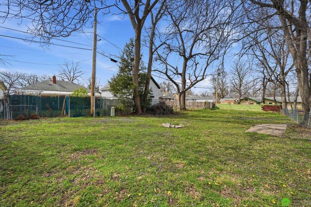 6310 Leighton Avenue, Lincoln, NE 68507