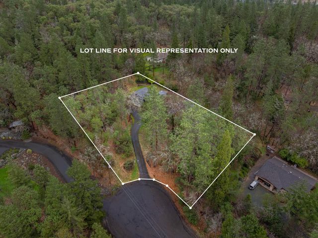 207 Crossbow Lane, Grants Pass, OR 97526