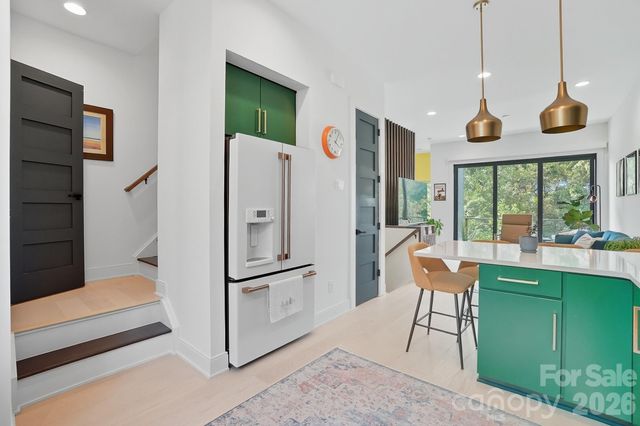 1003 Zinc Lane, Charlotte, NC 28205