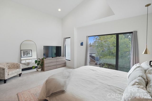 1003 Zinc Lane, Charlotte, NC 28205