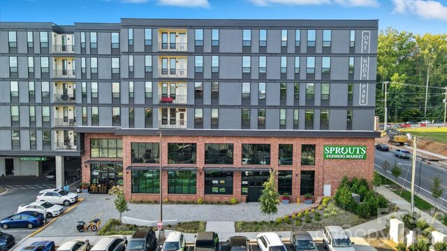 1003 Zinc Lane, Charlotte, NC 28205