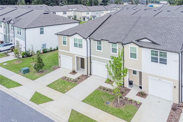 6174 DAERR RIDGE STREET, Zephyrhills, FL 33542
