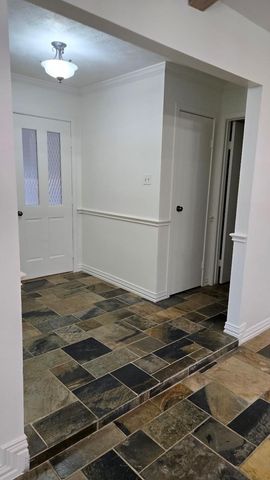2012 E Lacey Oak Circle, The Woodlands, TX 77380
