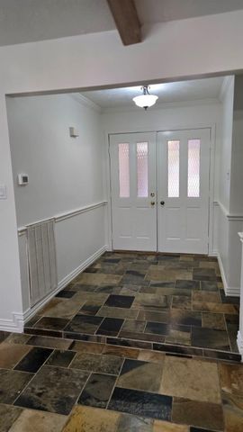 2012 E Lacey Oak Circle, The Woodlands, TX 77380