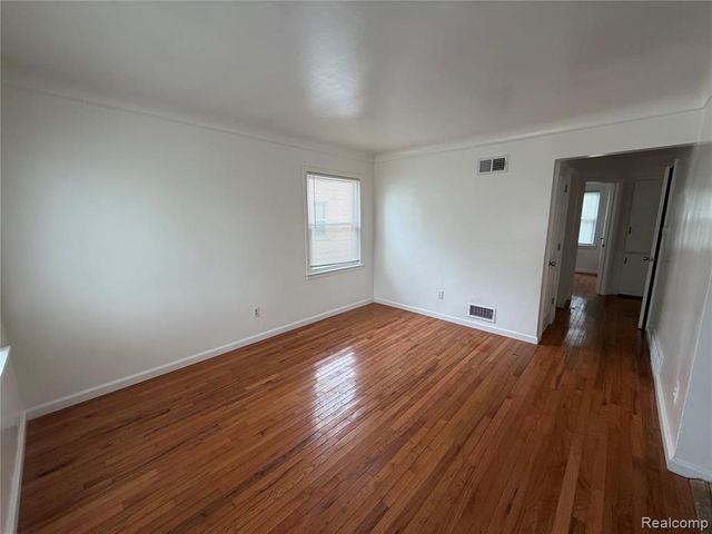 26985 Andover Street, Inkster, MI 48141