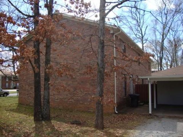1623 Huntington Drive, Murfreesboro, TN 37130