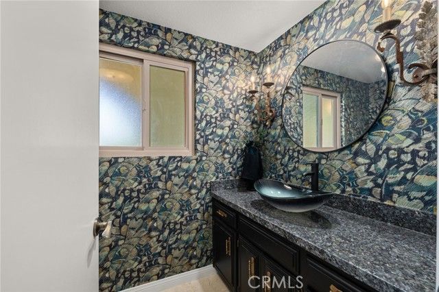 1922 Country Club Lane, Redlands, CA 92373