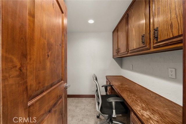 1922 Country Club Lane, Redlands, CA 92373