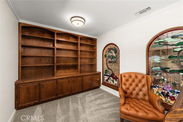 1922 Country Club Lane, Redlands, CA 92373