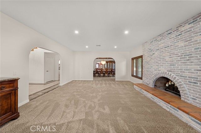 1922 Country Club Lane, Redlands, CA 92373