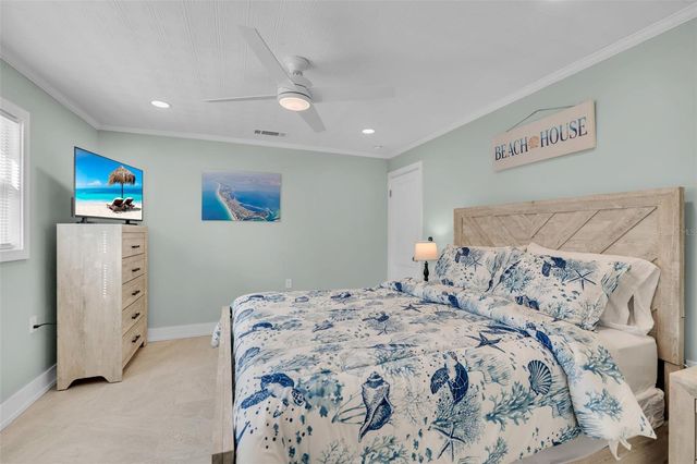 713 SAINT JUDES DRIVE S 2, Longboat Key, FL 34228