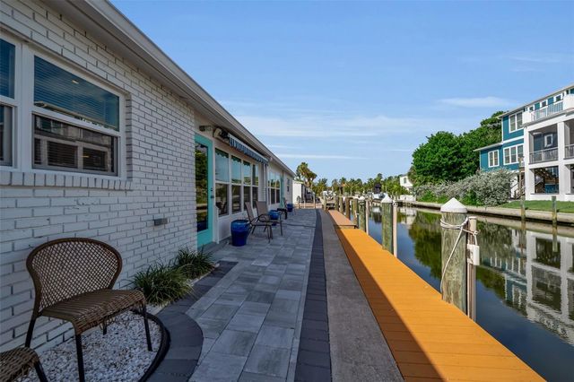 713 SAINT JUDES DRIVE S 2, Longboat Key, FL 34228