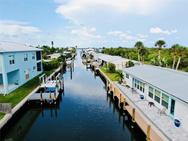 713 SAINT JUDES DRIVE S 2, Longboat Key, FL 34228