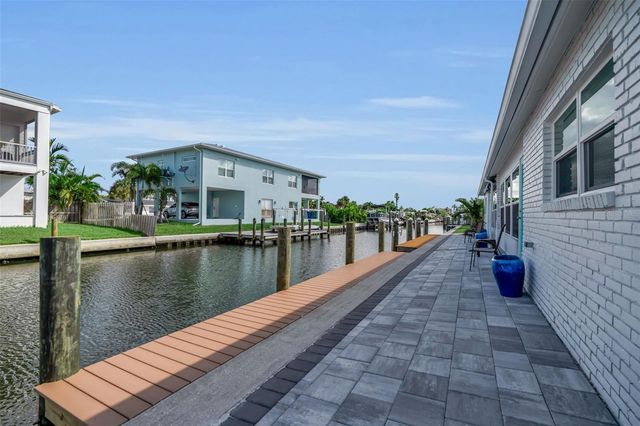 713 SAINT JUDES DRIVE S 2, Longboat Key, FL 34228
