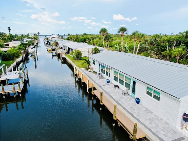713 SAINT JUDES DRIVE S 2, Longboat Key, FL 34228