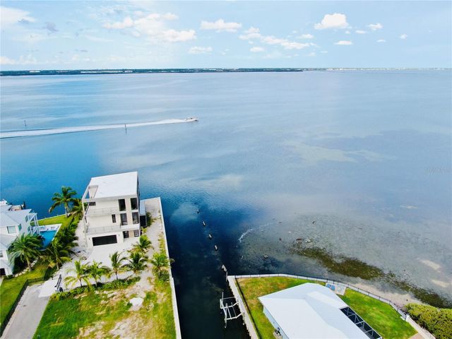 713 SAINT JUDES DRIVE S 2, Longboat Key, FL 34228