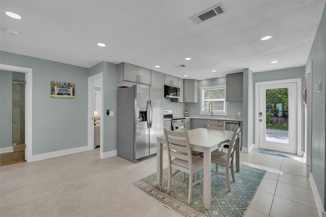 713 SAINT JUDES DRIVE S 2, Longboat Key, FL 34228
