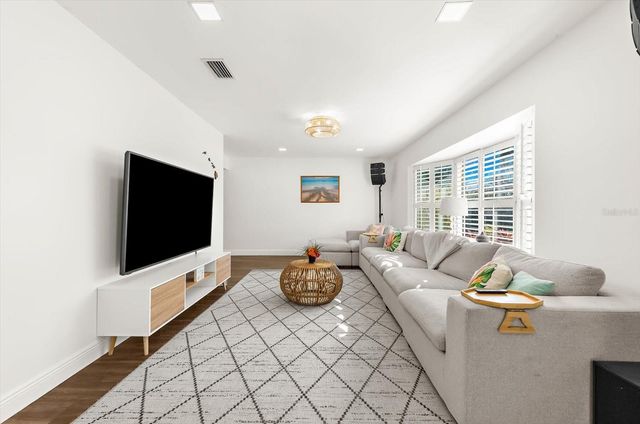 1406 SOUTHRIDGE DRIVE, Clearwater, FL 33756