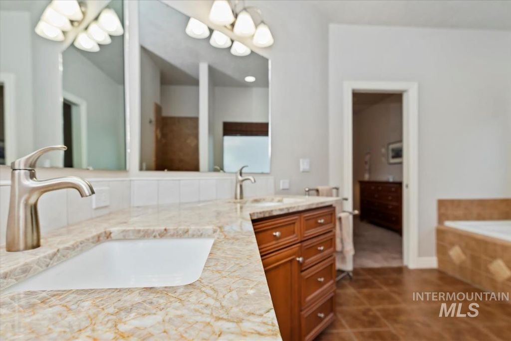 4243 E Switzer, Nampa, ID 83686 photo 28