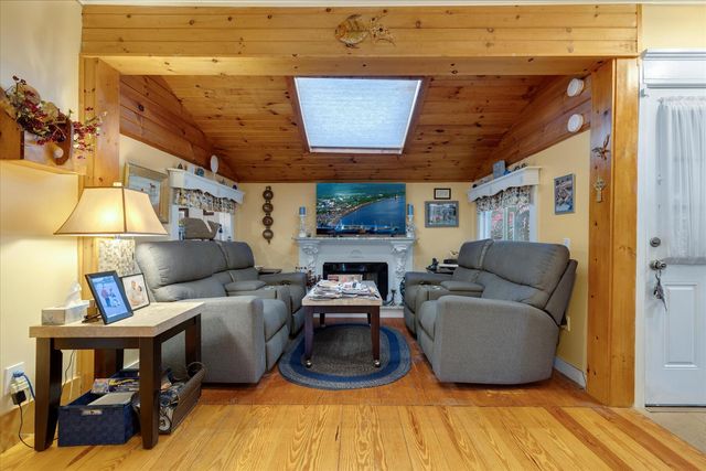 59 Sea Street, Dennis Port, MA 02639