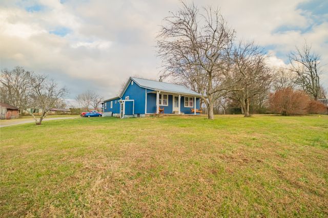 3324 Fredonia Rd, Manchester, TN 37355