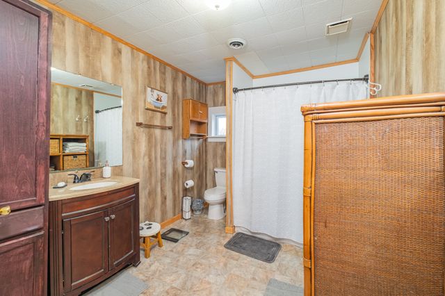 3324 Fredonia Rd, Manchester, TN 37355