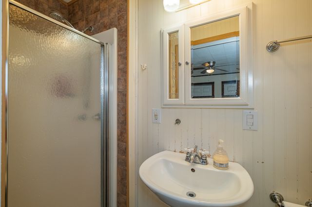 3324 Fredonia Rd, Manchester, TN 37355