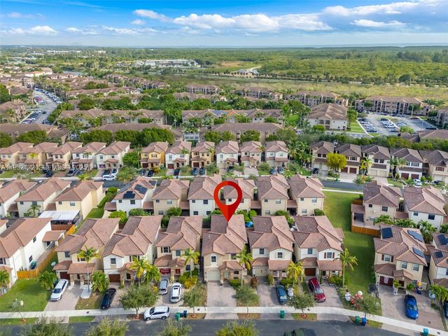 22813 SW 88th Path, Cutler Bay, FL 33190