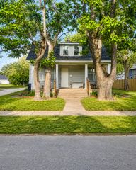 1910 N Park Avenue, Springfield, MO 65803