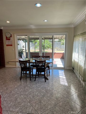 951 E Gaillard, Azusa, CA 91702