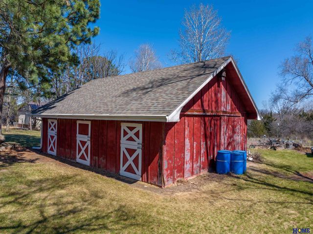 10430 Weeks Drive, Lincoln, NE 68516