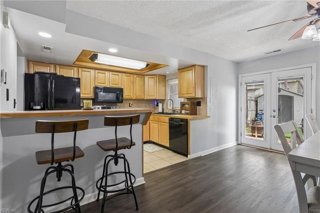 3600 Smokey Chamber DR, Virginia Beach, VA 23462