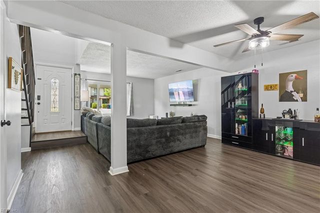 3600 Smokey Chamber DR, Virginia Beach, VA 23462