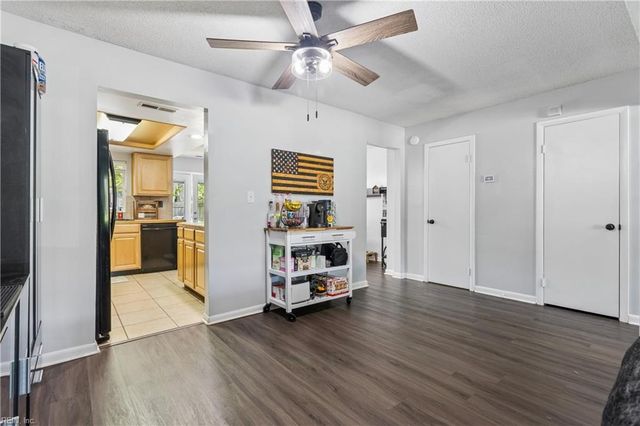 3600 Smokey Chamber DR, Virginia Beach, VA 23462