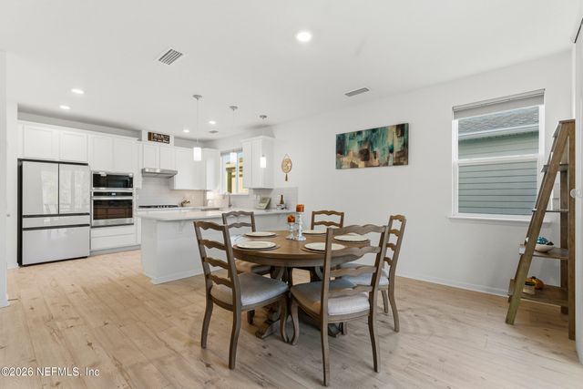 358 RAMBLING BROOK Trail, St. Johns, FL 32259