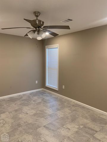 1406 South 8th Street, Paragould, AR 72450