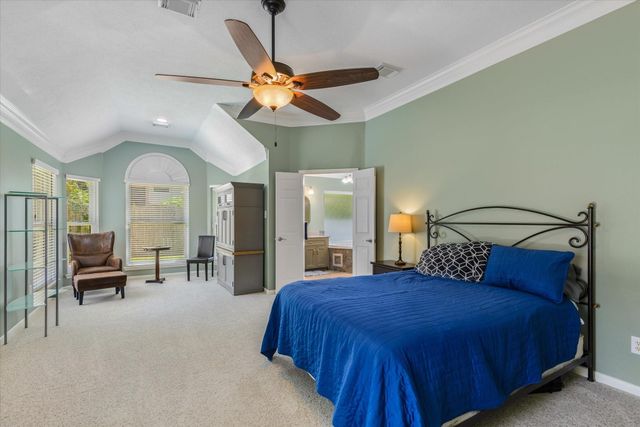 15702 Park Center Way, Houston, TX 77059