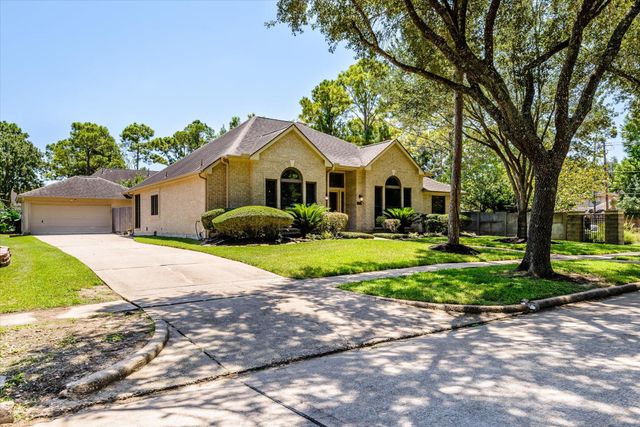 15702 Park Center Way, Houston, TX 77059
