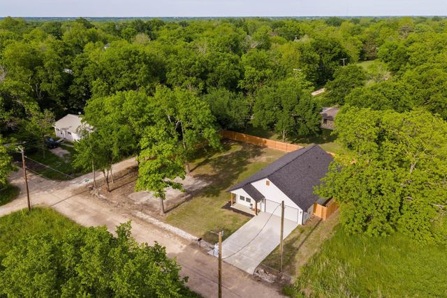 801 4th Street, Cooper, TX 75432