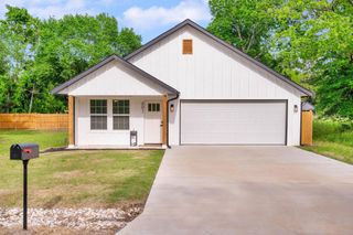 801 4th Street, Cooper, TX 75432