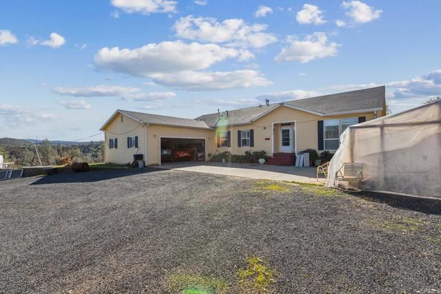 735 Swedes Flat Rd, Oroville, CA 95966