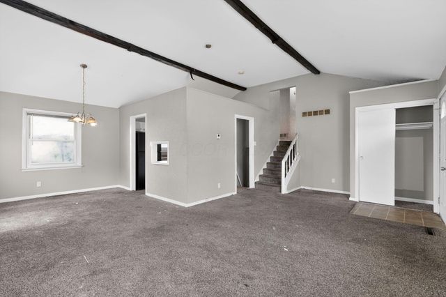 4487 Dundee Avenue, Columbus, OH 43227