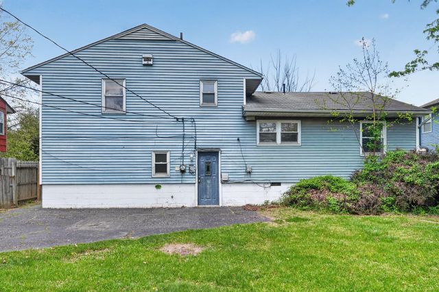 4487 Dundee Avenue, Columbus, OH 43227