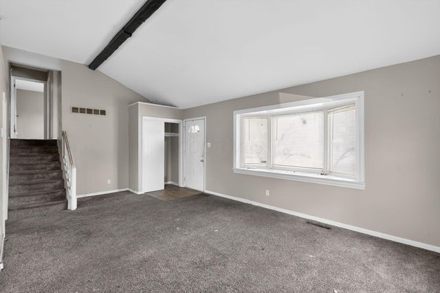 4487 Dundee Avenue, Columbus, OH 43227