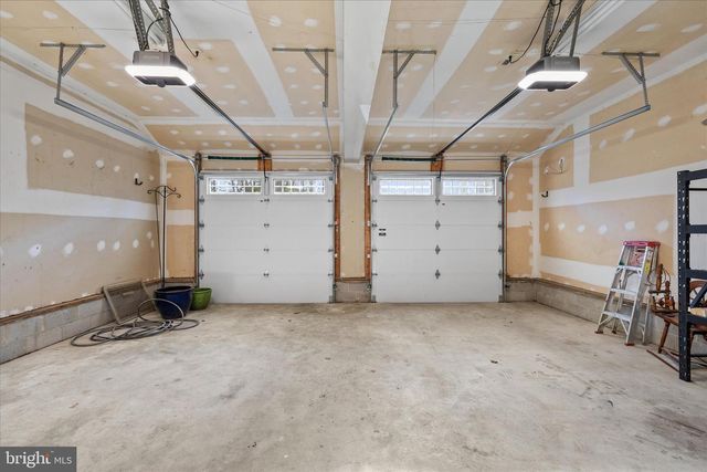 8 EDGEWOOD DR, Ocean Pines, MD 21811