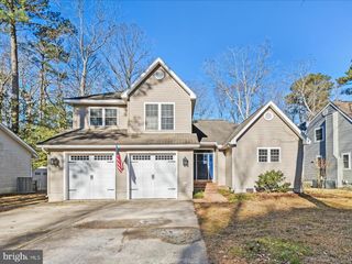8 EDGEWOOD DR, Ocean Pines, MD 21811