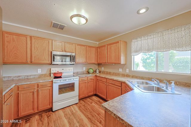 11842 W ALTADENA Avenue N, El Mirage, AZ 85335