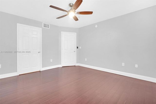 2586 Centergate Dr 303, Miramar, FL 33025