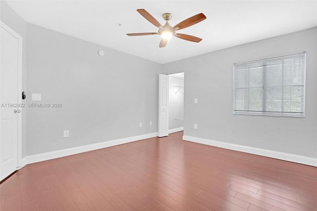 2586 Centergate Dr 303, Miramar, FL 33025