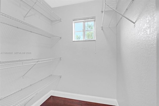 2586 Centergate Dr 303, Miramar, FL 33025